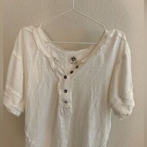 We the free white short sleeved tee